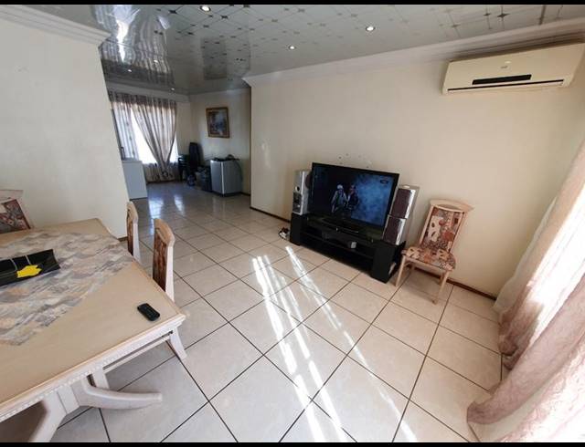 3 BEDROOM HOUSE FOR SALE IN CHANTELLE